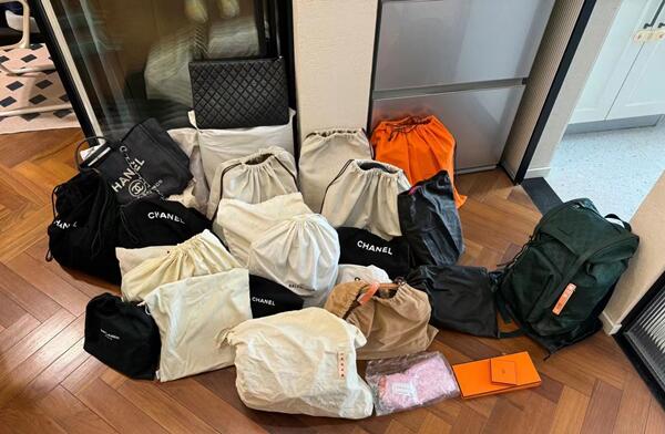 甘南玛曲县回收奢侈品衣服.jpg